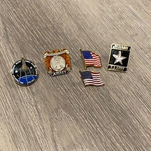 Patriotic Pin Set